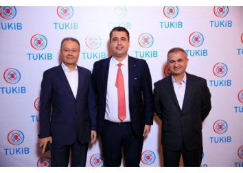 Almatı’daki üyelerimizle yılbaşı yemeğinde biraraya geldik.