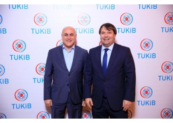 Almatı’daki üyelerimizle yılbaşı yemeğinde biraraya geldik.