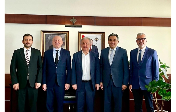 Büyükelçiye nezaket ziyareti