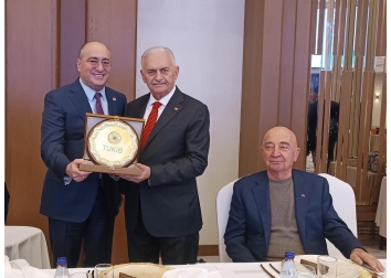 TÜKİB üyeleri Türk Devletleri Teşkilatı Aksakallar Konseyi Başkanı, Türkiye Cumhuriyeti eski Başbakanı Sayın Binali Yıldırım ile Almatı’da biraraya geldi.